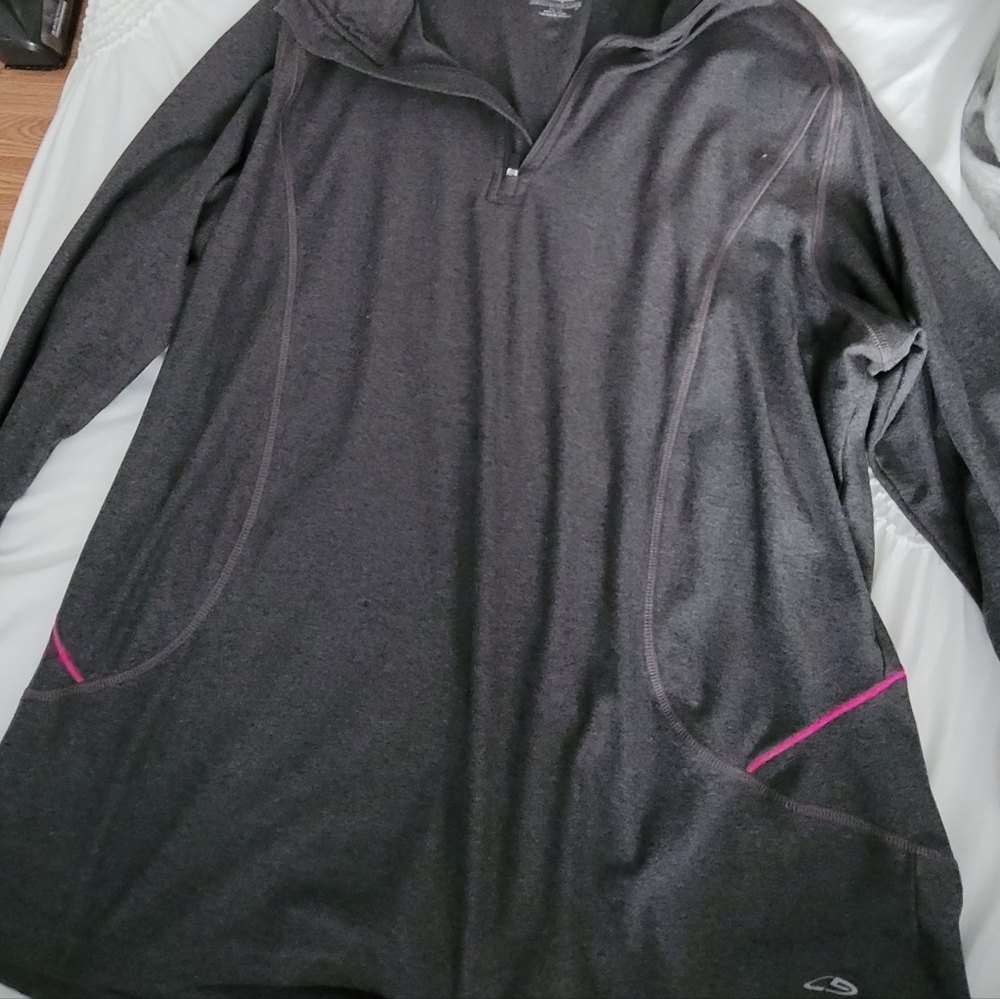 Gray champion half zip